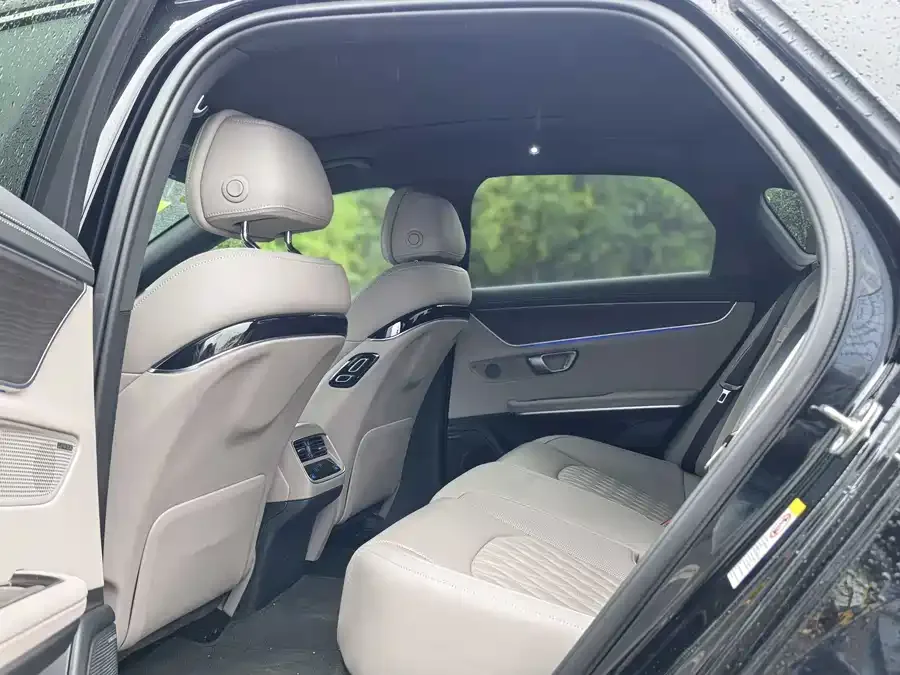 BYD Second-hand Han 2025 DM-i Intelligent Driving Edition 125KM LiDAR Flagship Model 2025 — миниатюра 5