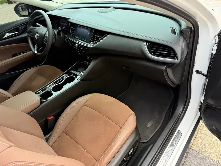 Buick Regal Regal 2023 552T Smart Edition 2023 — миниатюра 3