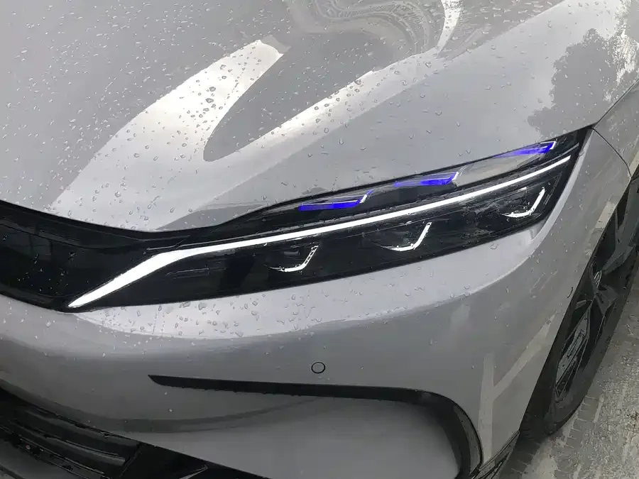 BYD Second-hand Han 2025 DM-i Intelligent Driving Edition 125KM Elite Edition 2025 — миниатюра 5