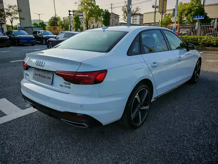 Audi a4 l 2024 40 TFSI luxury and dynamic model 2024 — миниатюра 2