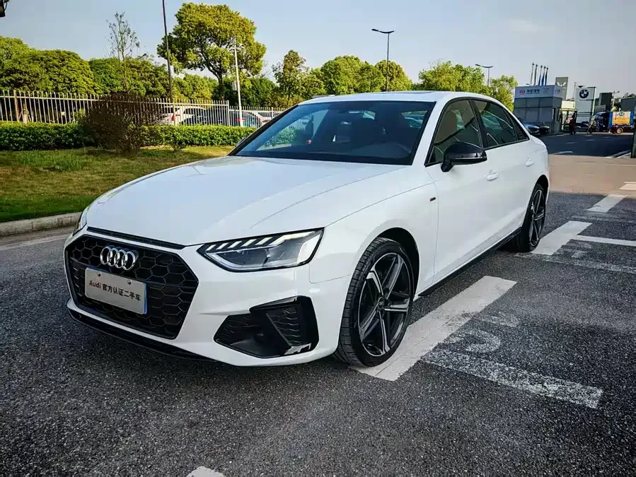 Audi a4 l 2024