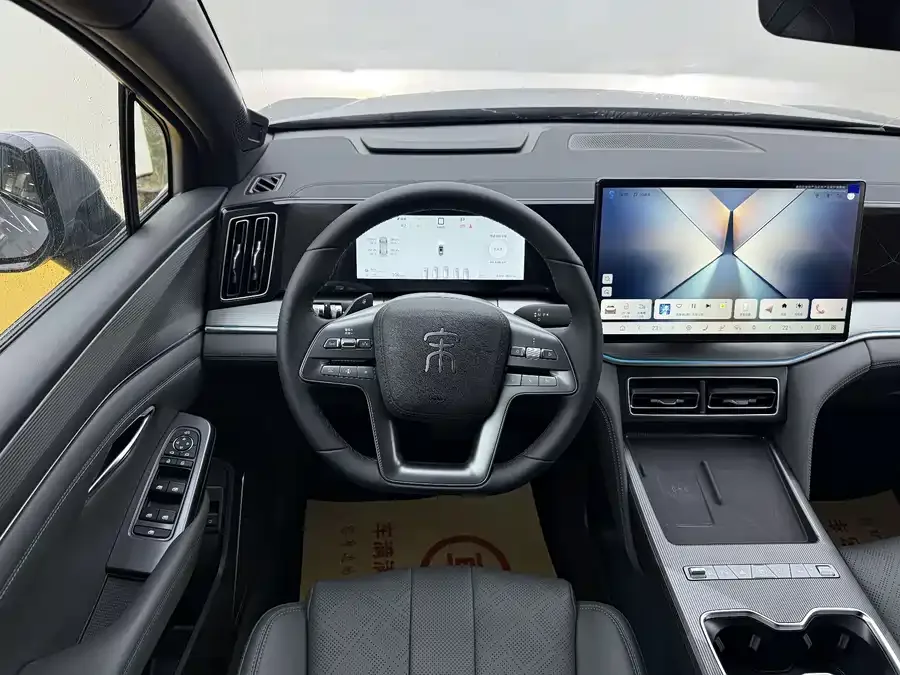 BYD Song L DM-i Song L DM-i 2026 200KM Super Edition 2026 — миниатюра 3