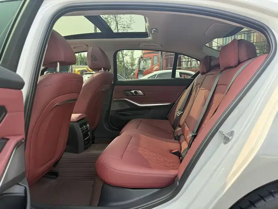 BMW 3 Series BMW 3 Series 2023 325Li M Sport Package 2023 — миниатюра 2