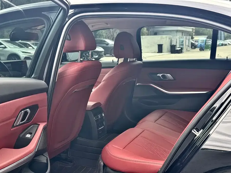 BMW 3 Series BMW 3 Series 2024 325Li M Sport Package 2023 — миниатюра 4