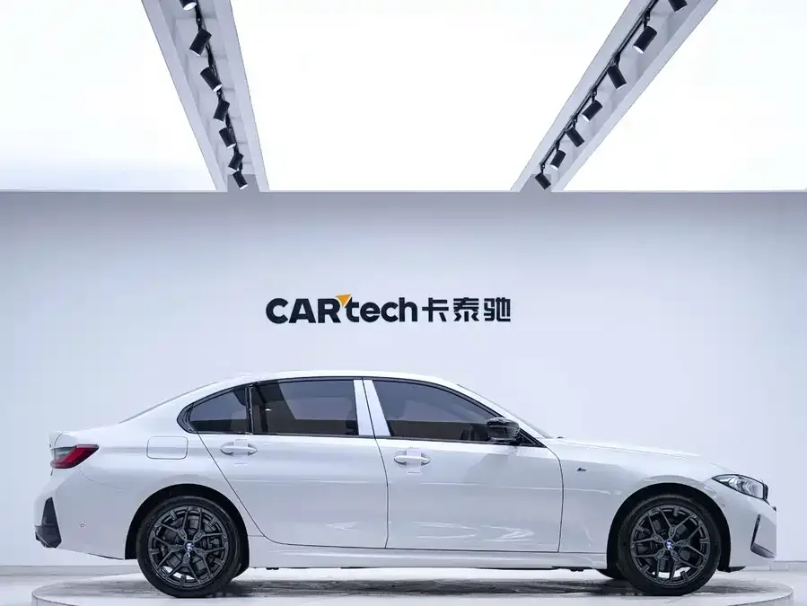BMW 3 Series BMW 3 Series 2025 330Li M Sport Night Edition 2025 — миниатюра 2