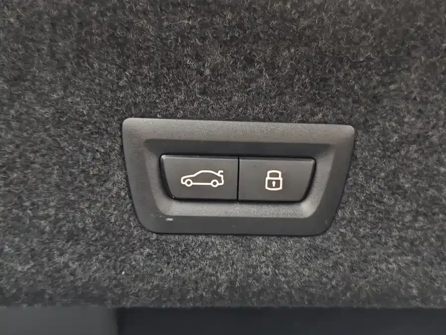 BMW 3 Series BMW 3 Series 2025 325Li M Sport Package 2024 — миниатюра 4