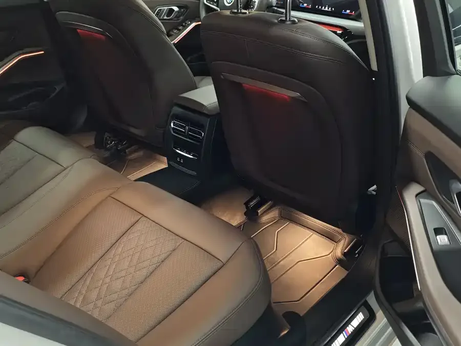 BMW 3 Series BMW 3 Series 2025 325Li M Sport Package 2024 — миниатюра 5