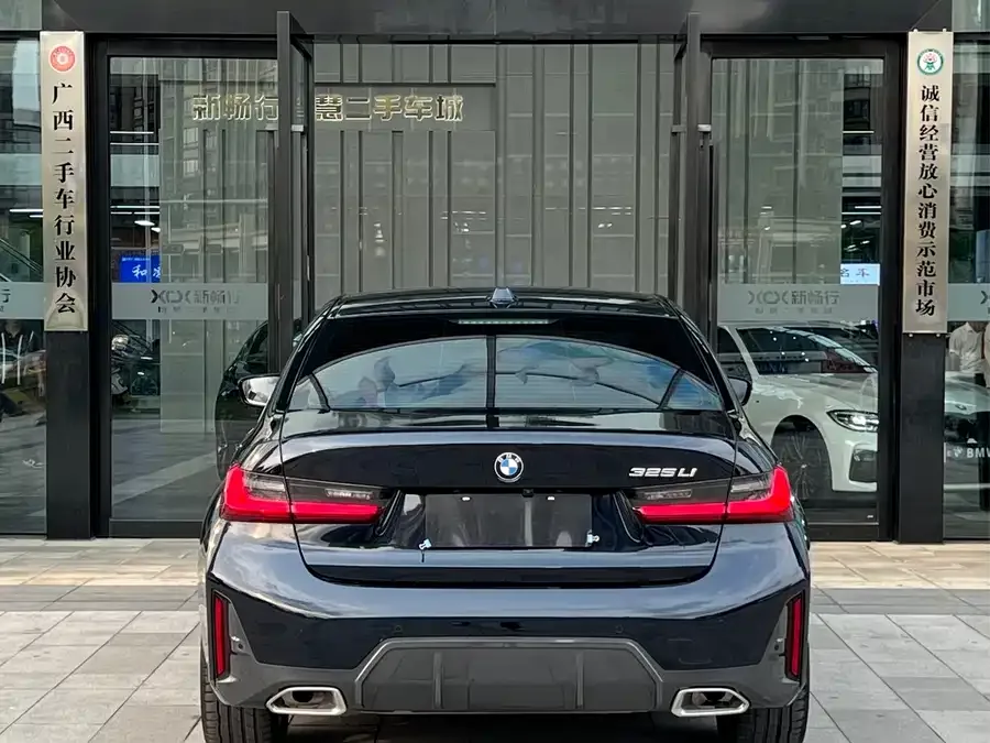 BMW 3 Series BMW 3 Series 2024 325Li M Sport Package 2024 — миниатюра 2