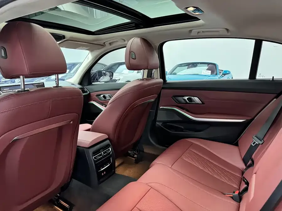 BMW 3 Series BMW 3 Series 2024 325Li M Sport Package 2024 — миниатюра 3