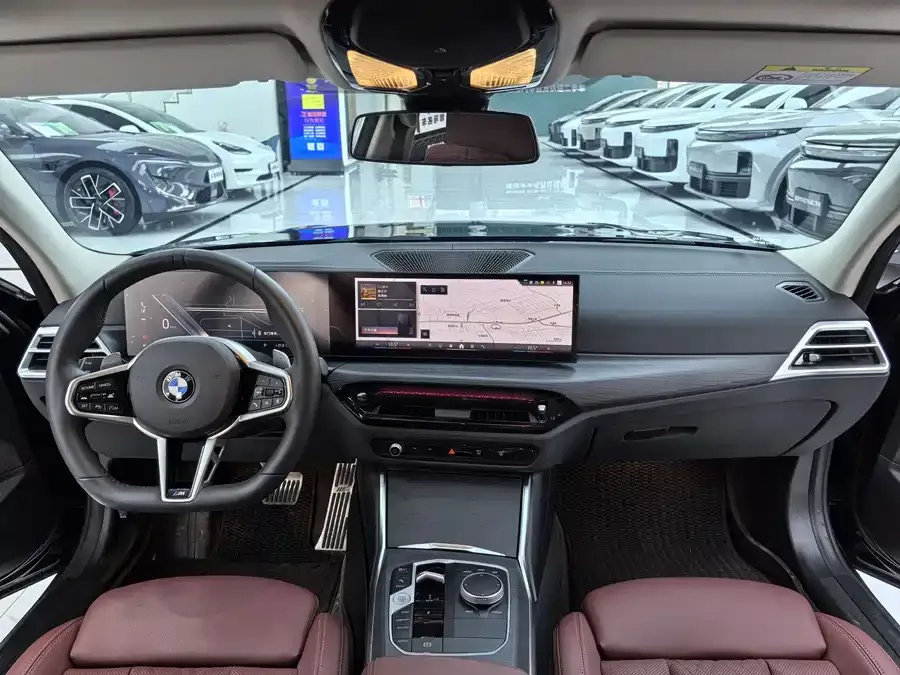BMW 3 Series BMW 3 Series 2025 325Li M Sport Package 2024 — миниатюра 3