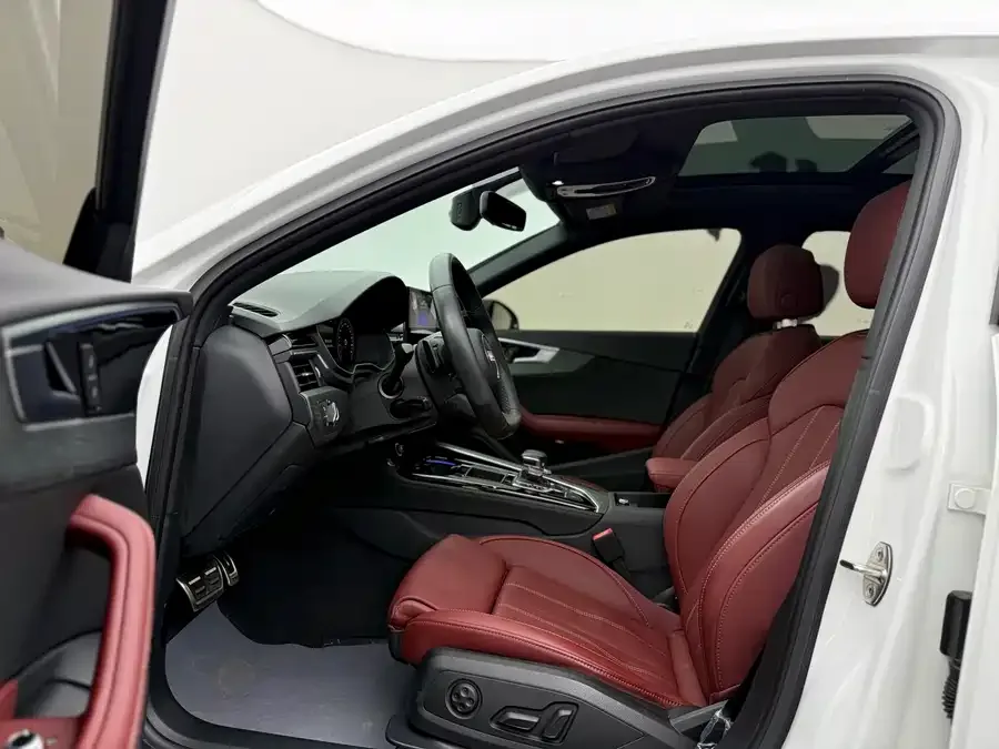 Audi a4 l 2023 40 TFSI luxury and dynamic model 2023 — миниатюра 2