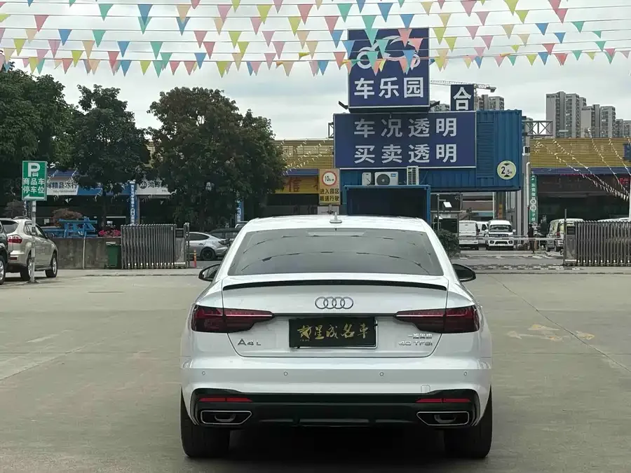 Audi a4 l 2024 40 TFSI luxury and dynamic model 2025 — миниатюра 5