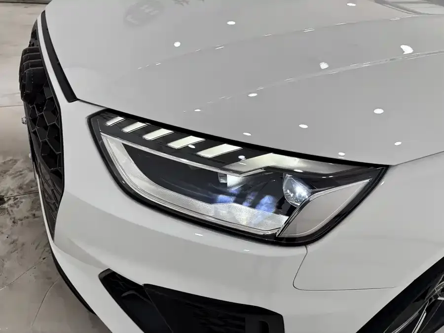 Audi a4 l 2024 40 TFSI luxury and dynamic model 2024 — миниатюра 3