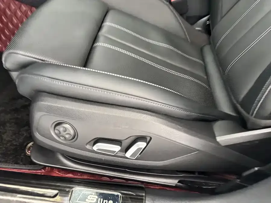 Audi a4 l 2024 40 TFSI luxury and dynamic model 2024 — миниатюра 4