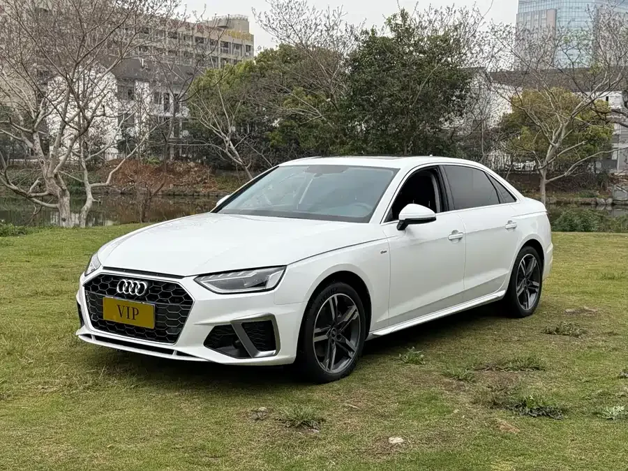 Audi a4 l 2022