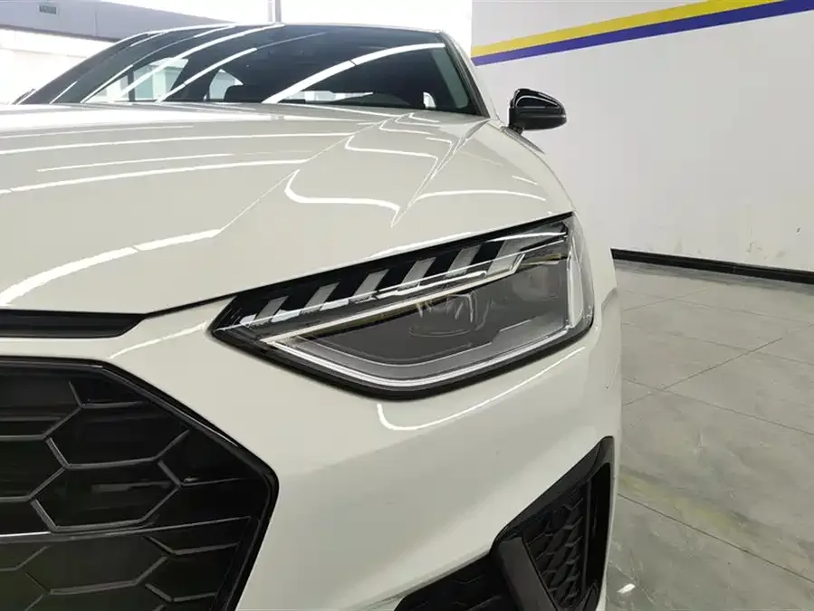 Audi a4 l 2022 40 TFSI luxury and dynamic model 2023 — миниатюра 5