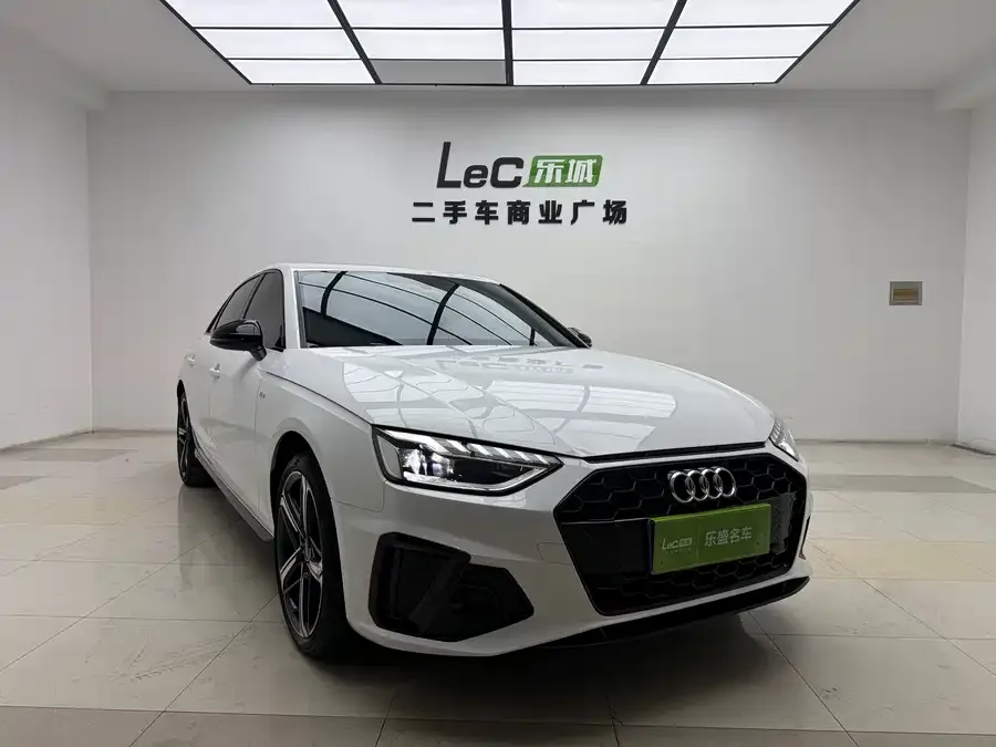 Audi a4 l 2024 40 TFSI luxury and dynamic model 2024 — миниатюра 2