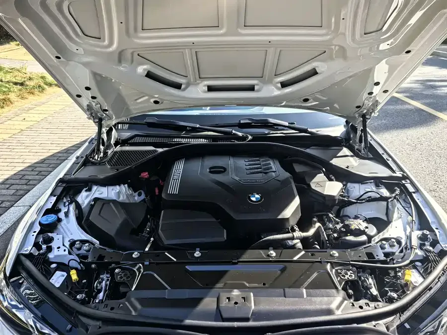 BMW 3 Series BMW 3 Series 2023 325Li M Sport Package 2023 — миниатюра 4