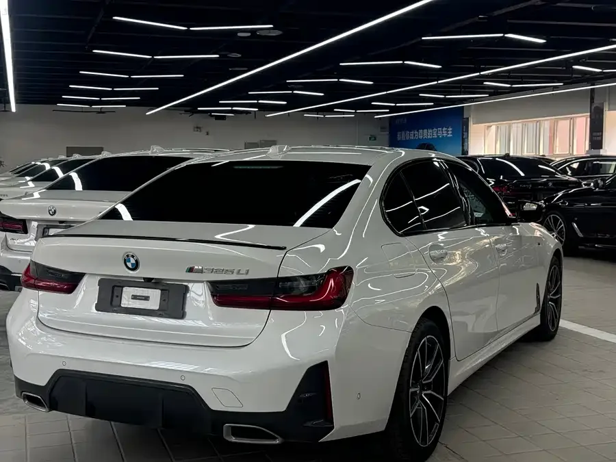 BMW 3 Series BMW 3 Series 2024 325Li M Sport Package 2024 — миниатюра 2