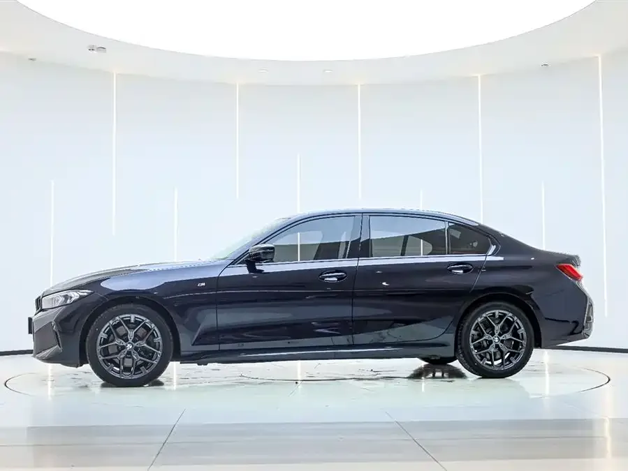 BMW 3 Series BMW 3 Series 2025 330Li M Sport Night Edition 2025 — миниатюра 3