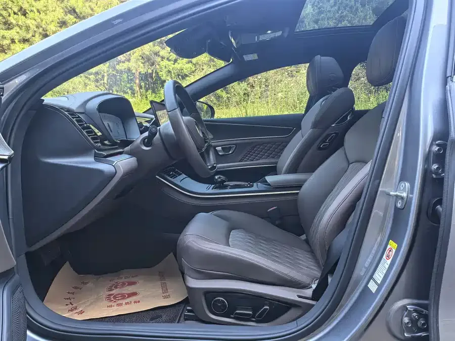 BYD Second-hand Han 2022 DM-i 121KM Premium Edition 2022 — миниатюра 3