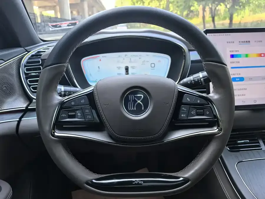BYD Second-hand Han 2022 DM-i 121KM Premium Edition 2022 — миниатюра 5