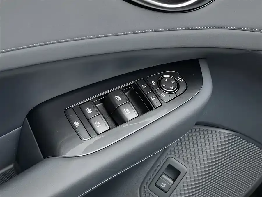 BYD Seal 06GT Seal 06GT 2025 Smart Driving Edition 605 Hot Wave Edition 2025 — миниатюра 3