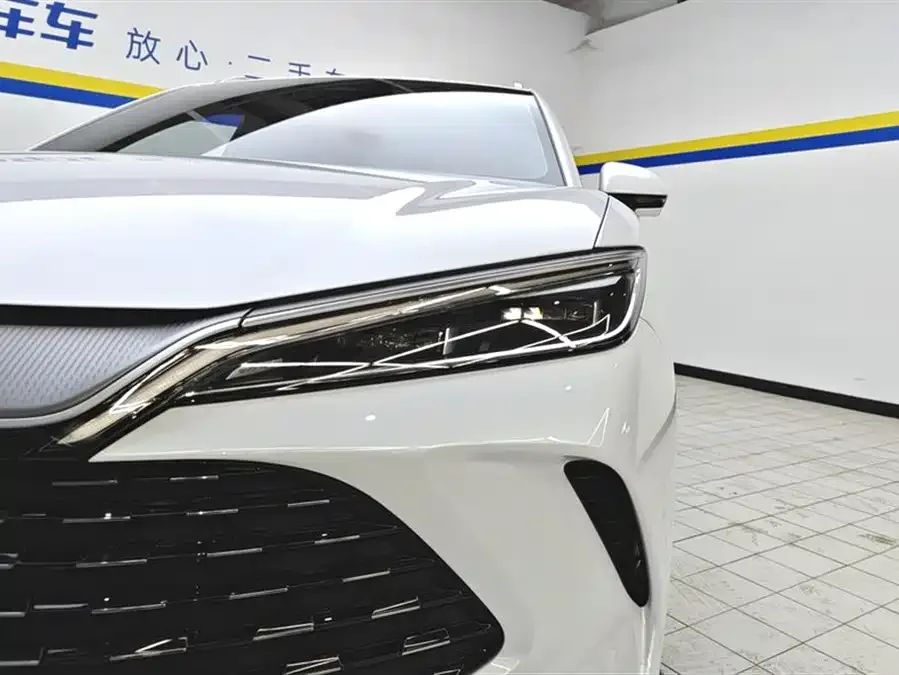 BYD Song L DM-i Song L DM-i 2024 112km Surpassing Edition 2025 — миниатюра 5