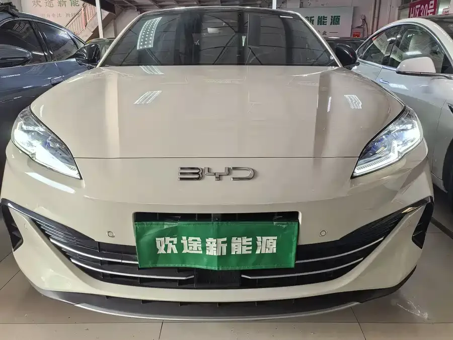 BYD Seal 06 2025