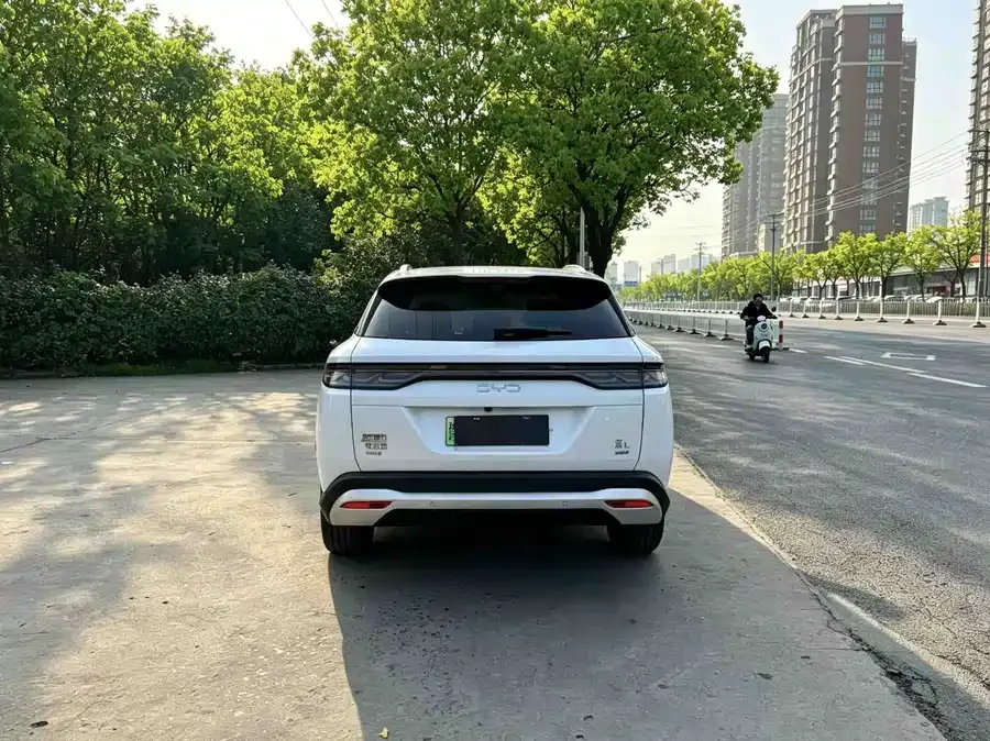 BYD Song L DM-i Song L DM-i 2025 Intelligent Driving Edition 160km Beyond Edition 2025 — миниатюра 3