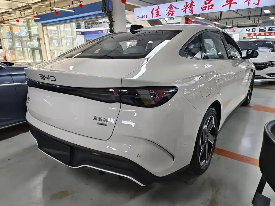BYD Seal 06 Seal 06 2025 DM-i Intelligent Driving Edition 120KM Flagship Model 2025 — миниатюра 4