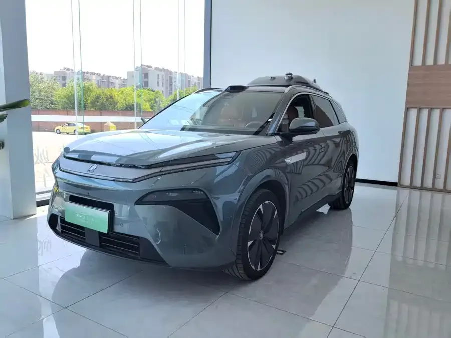 BYD Tang L 2025