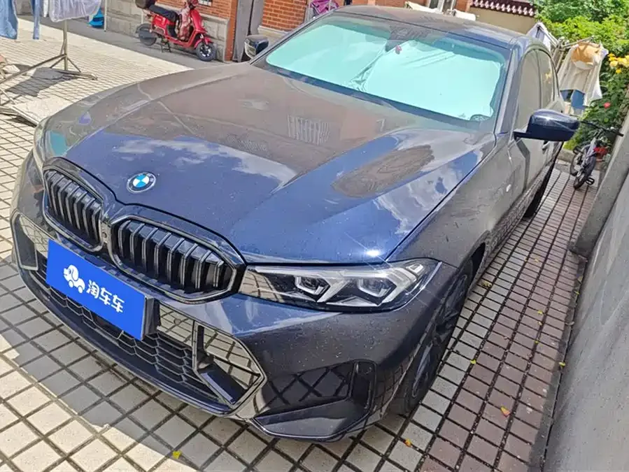 BMW 3 Series BMW 3 Series 2025 330Li Exclusive M Sport Night Edition 2025 — фото 1, купить с доставкой в Москву