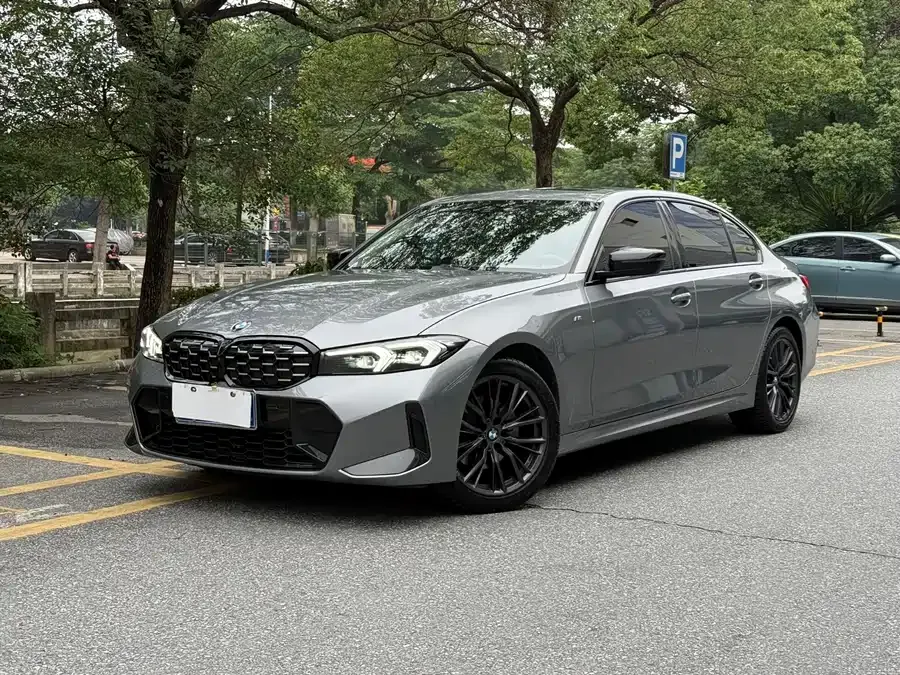 BMW 3 Series 2023