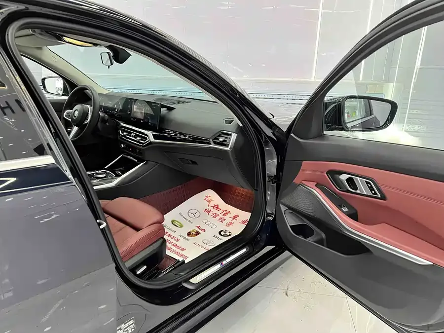 BMW 3 Series BMW 3 Series 2023 320Li M Sport Package 2023 — миниатюра 5