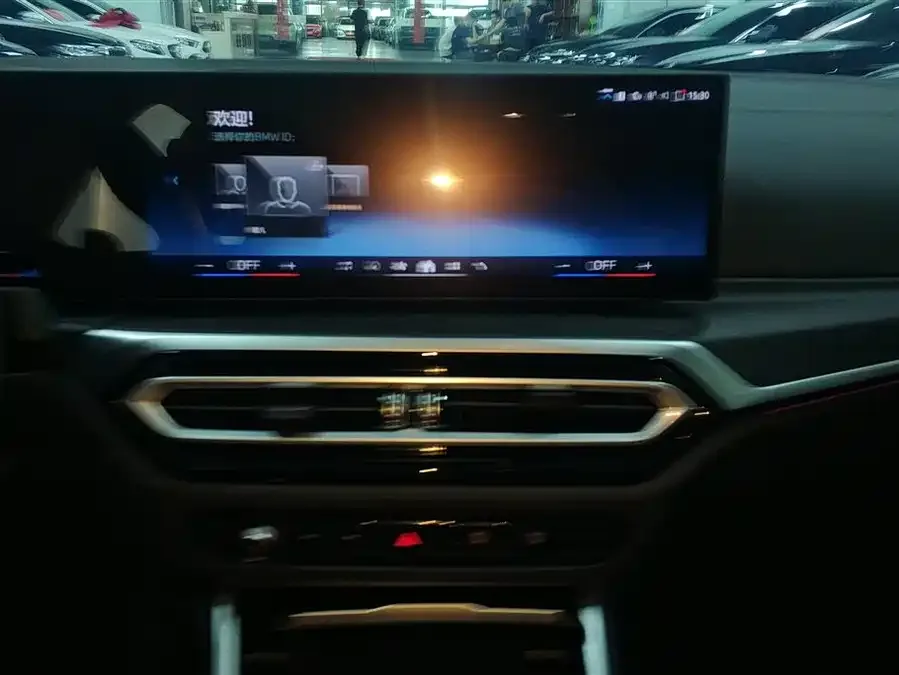 BMW 3 Series BMW 3 Series 2024 325i M Sport Package 2024 — миниатюра 4