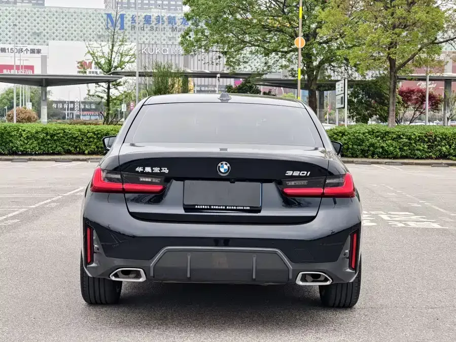 BMW 3 Series BMW 3 Series 2024 320i M Sports Package 2023 — миниатюра 2
