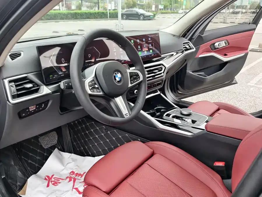 BMW 3 Series BMW 3 Series 2024 320i M Sports Package 2023 — миниатюра 5