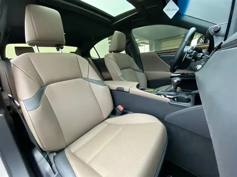 Lexus ES 2022 200 Luxury Edition 2024 — миниатюра 3