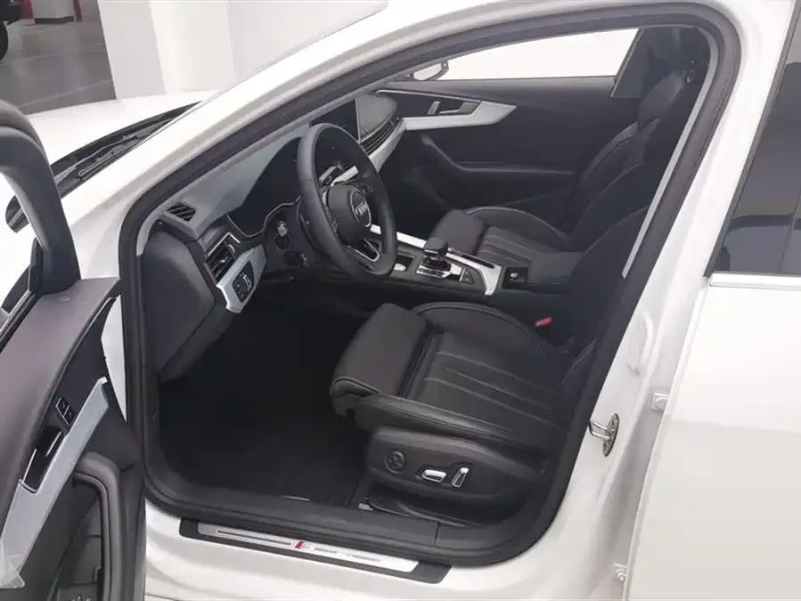 Audi a4 l 2024 40 TFSI Fashion Dynamic Edition 2024 — миниатюра 3