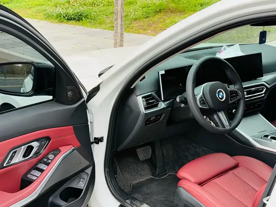BMW 3 Series BMW 3 Series 2024 325Li M Sport Night Edition 2024 — миниатюра 2