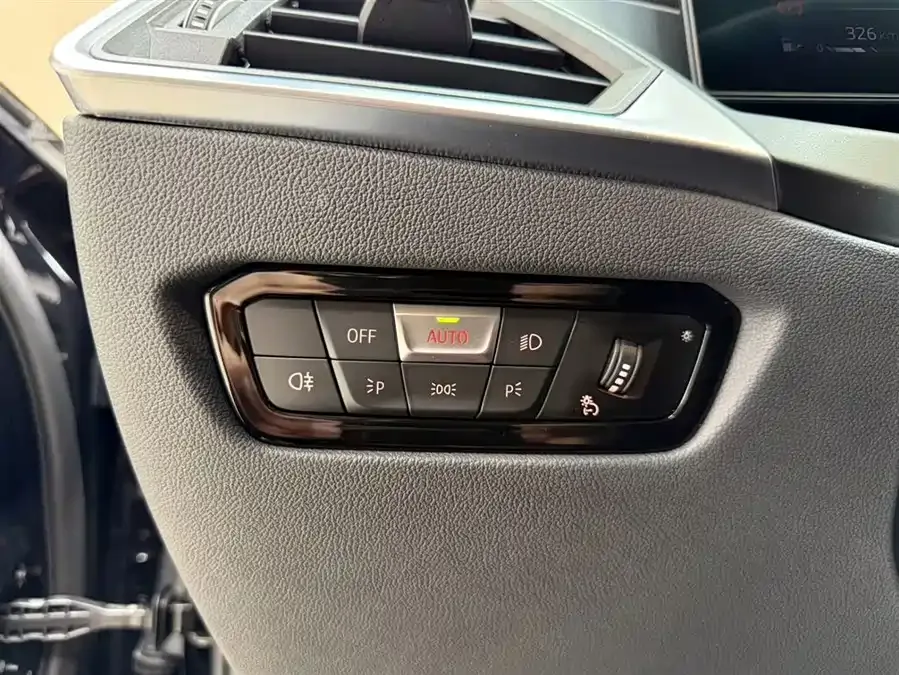 BMW 3 Series BMW 3 Series 2023 320Li M Sport Package 2023 — миниатюра 5