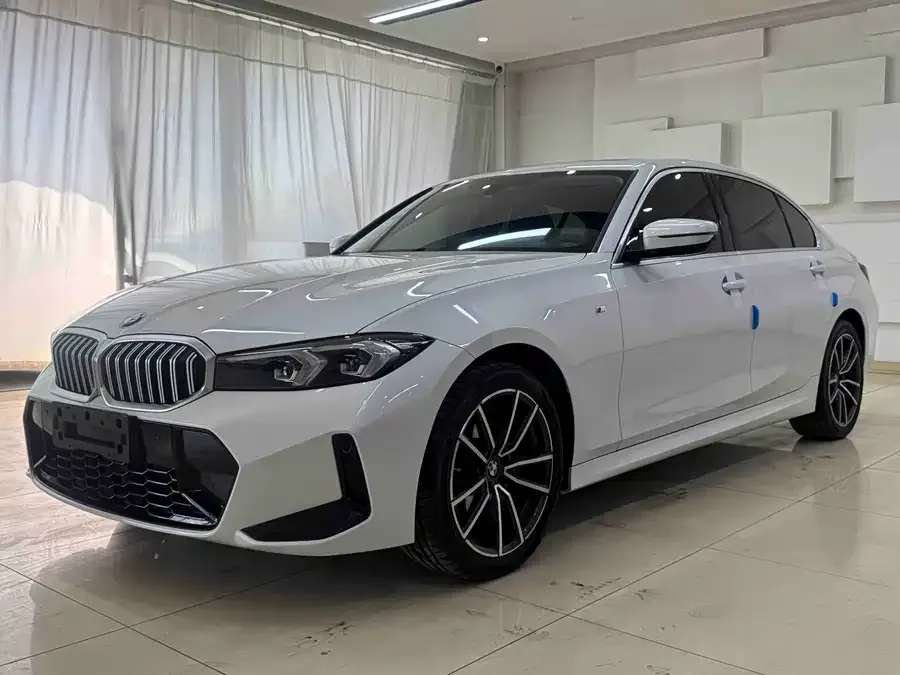 BMW 3 Series BMW 3 Series 2023 320Li M Sport Package 2022 — фото 1, купить с доставкой в Москву