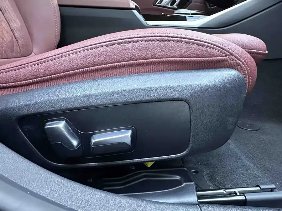 BMW 3 Series BMW 3 Series 2023 320Li M Sport Package 2023 — миниатюра 4