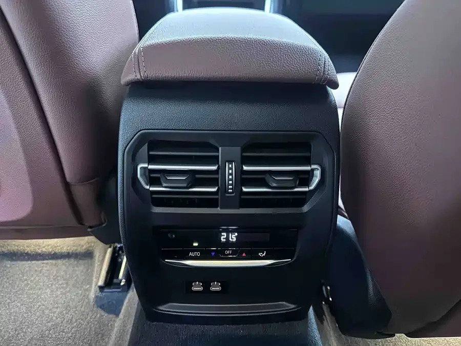 BMW 3 Series BMW 3 Series 2023 320Li M Sport Package 2023 — миниатюра 5