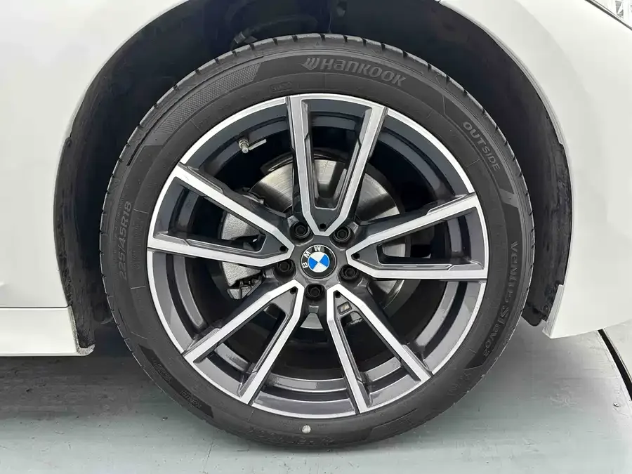 BMW 3 Series BMW 3 Series 2023 320Li M Sport Package 2023 — миниатюра 3