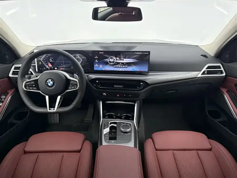 BMW 3 Series BMW 3 Series 2025 330Li M Sport Night Edition 2026 — миниатюра 3