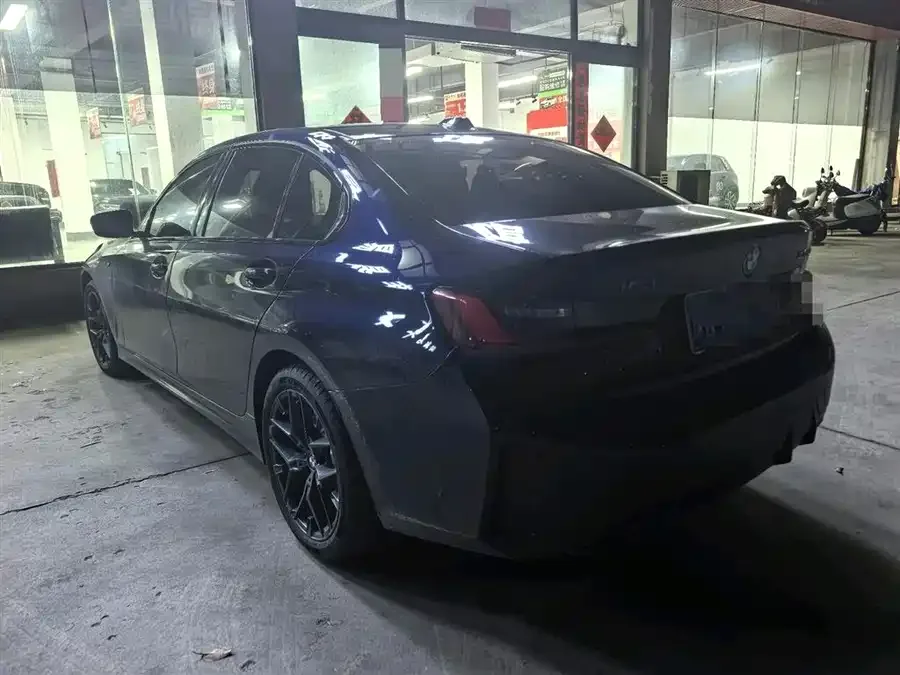 BMW 3 Series BMW 3 Series 2025 330Li M Sport Night Edition 2025 — миниатюра 2