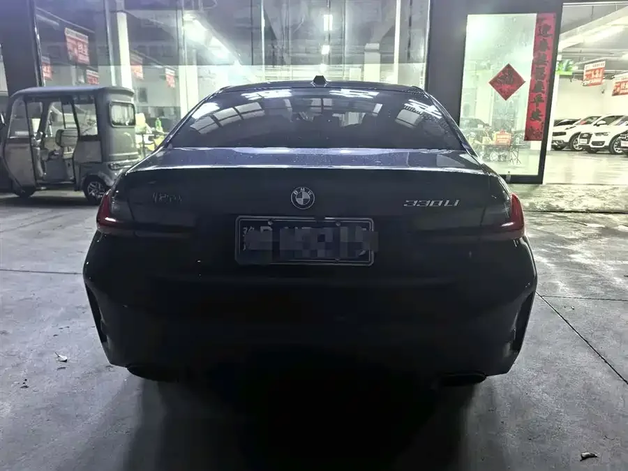 BMW 3 Series BMW 3 Series 2025 330Li M Sport Night Edition 2025 — миниатюра 4