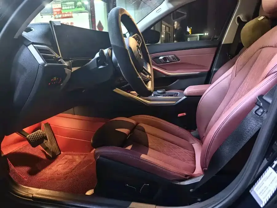 BMW 3 Series BMW 3 Series 2025 330Li M Sport Night Edition 2025 — миниатюра 5